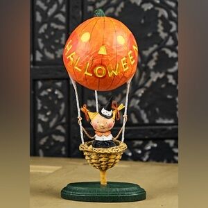 Lori Mitchell Halloween Heights Figurine
